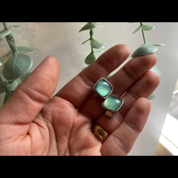 Beautiful Jones New York 🤩 earrings - Picture 3 of 6